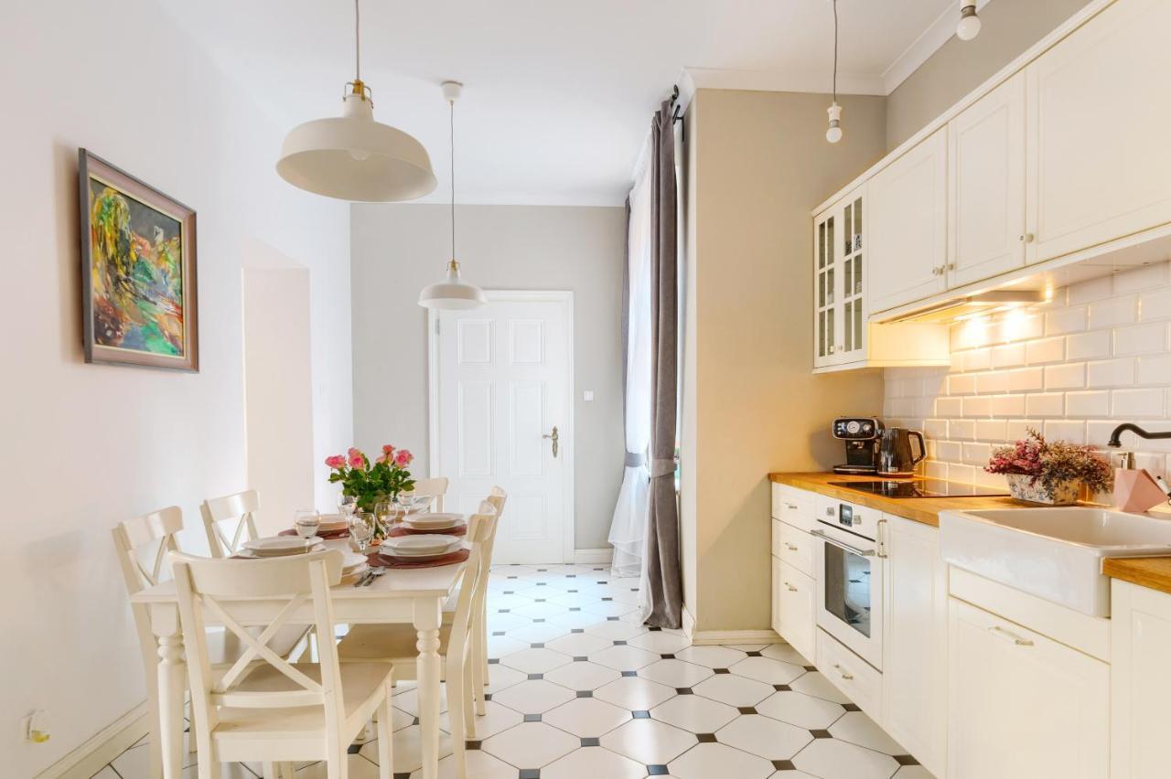 Apartament Nowe Miasto - Przy Parku Roz Gorzow Wielkopolski Bagian luar foto